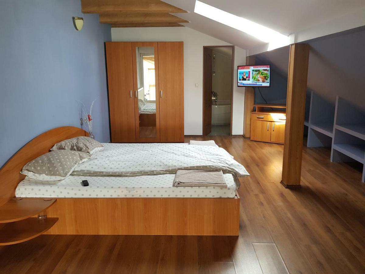 Penthouse Apartament 2 Floors, 2 Bedroom , 2 Bath, 120 Sqm , Inside Yard Parking Kluž Exteriér fotografie